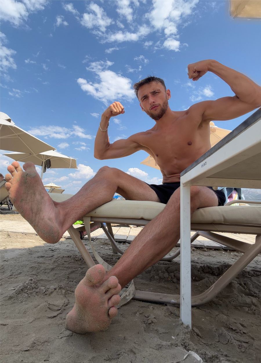 Alpha Nath JS on the beach
