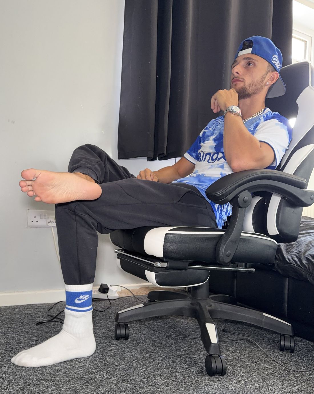 Alpha Nath JS in a Chelsea training top